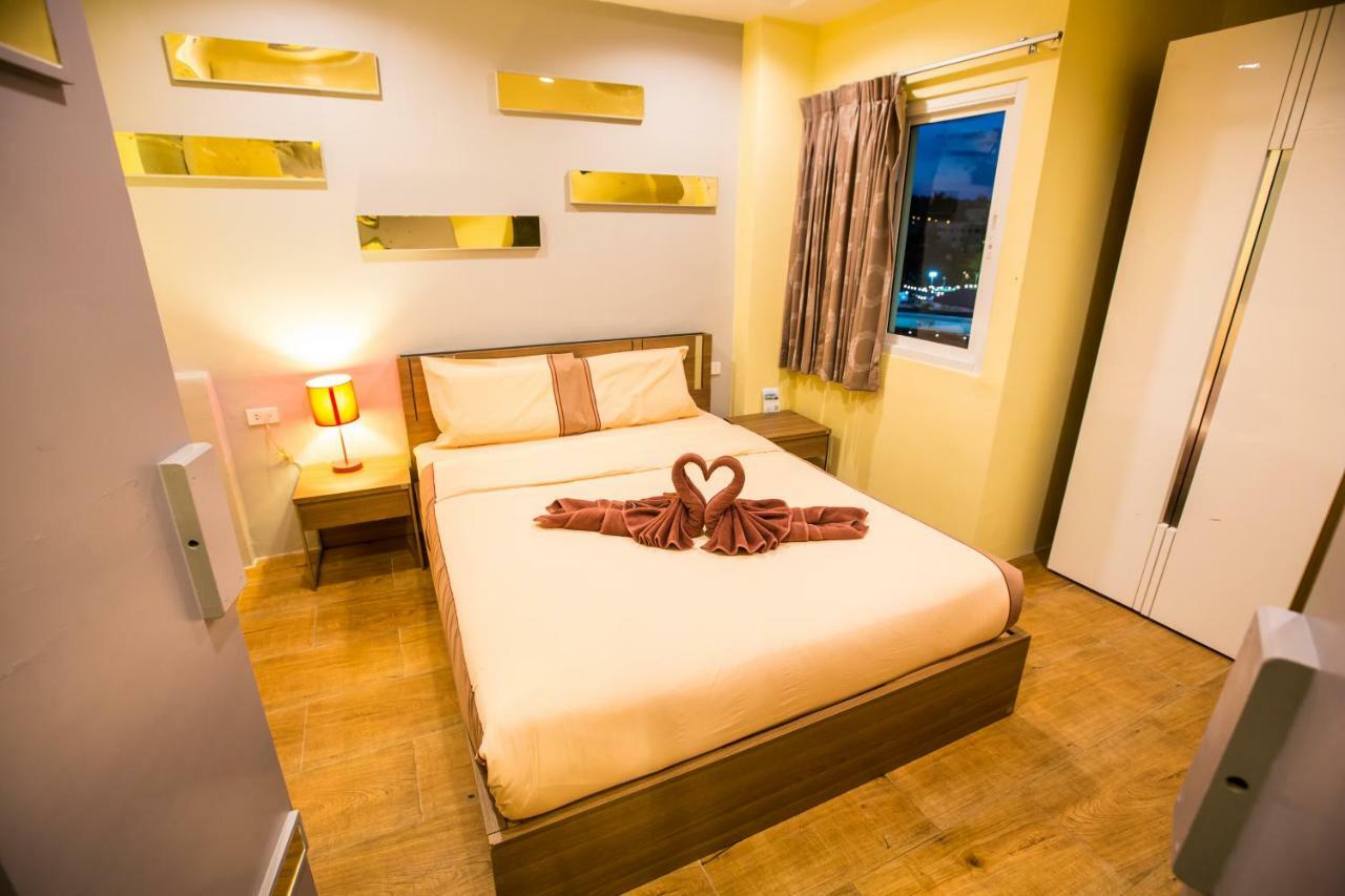 Oscar Boutique Hotel Patong Exterior foto