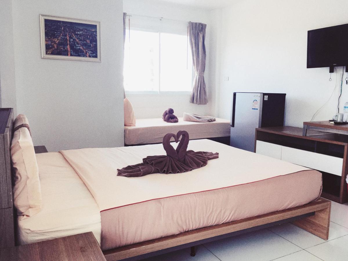 Oscar Boutique Hotel Patong Exterior foto
